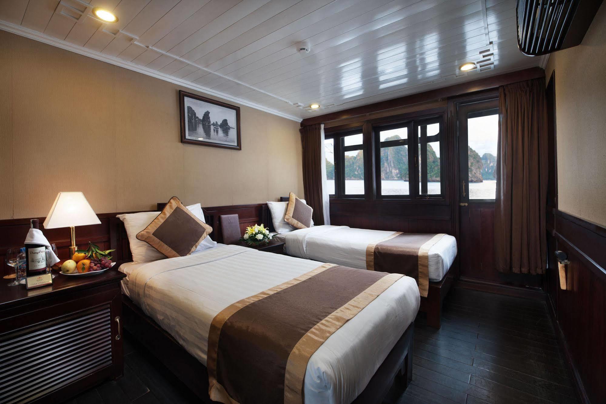 Pelican Classic Cruise Ha Long Dış mekan fotoğraf