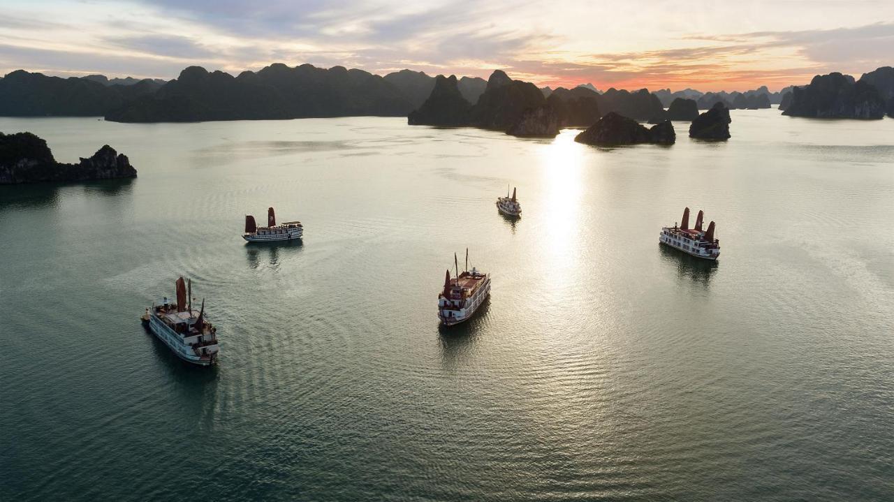 Pelican Classic Cruise Ha Long Dış mekan fotoğraf